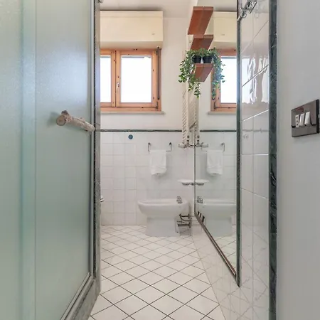 Italian Experience- Lighthouse 파노