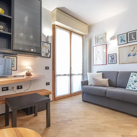 Italian Experience- Lighthouse Фано